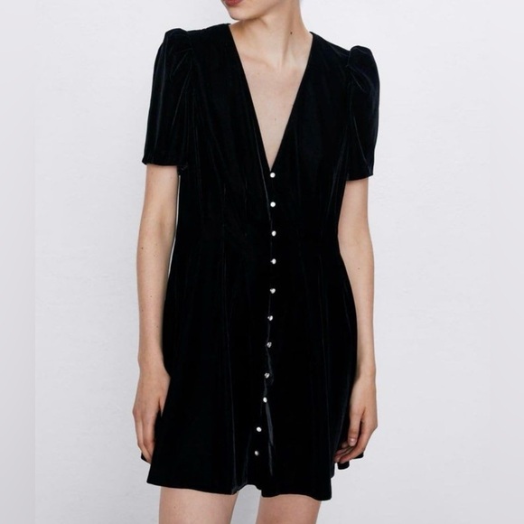 Zara Size XS Black Velvet Puff Sleeve Mini Cocktail Dress Crystal Buttons - Picture 1 of 8